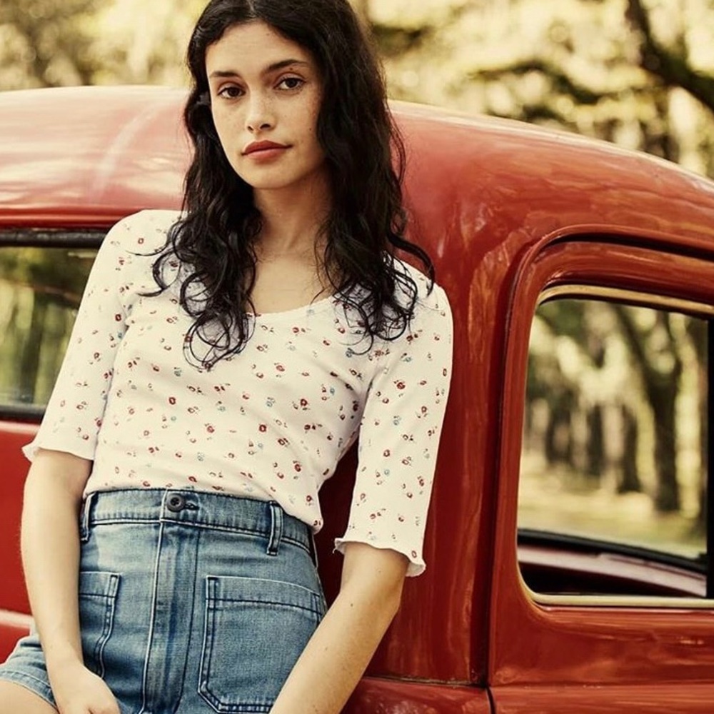 ✨ISO doen Jacqueline tee